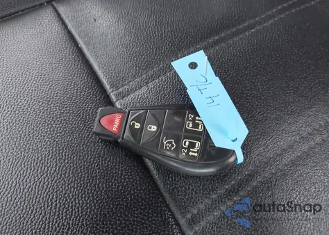 2014 Chrysler Town & Country Touring from USA, damaged, VIN 2C4RC1BG9ER294283